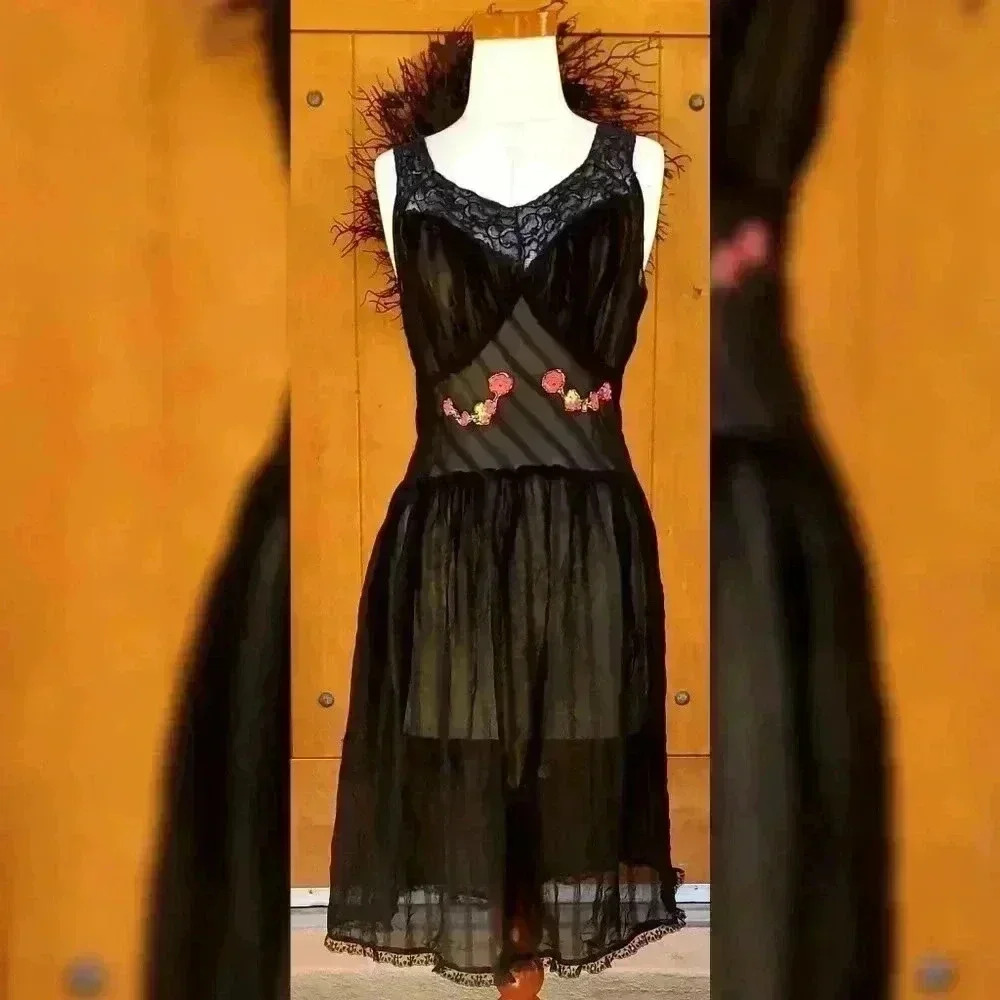 VNTG 40s 50s Silk Handmade Slip Rockabilly Sexy XS